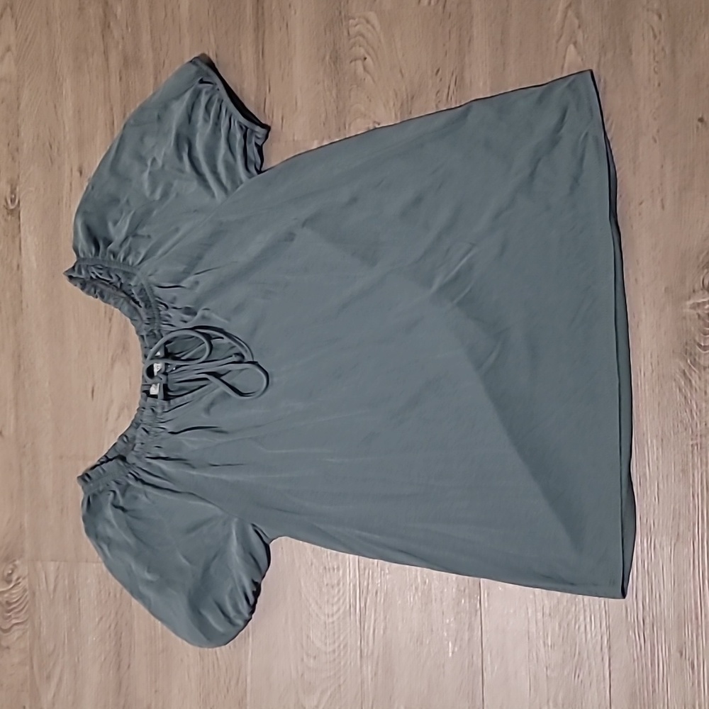 Green Envelop Los Angeles Green Puff Sleeve Top